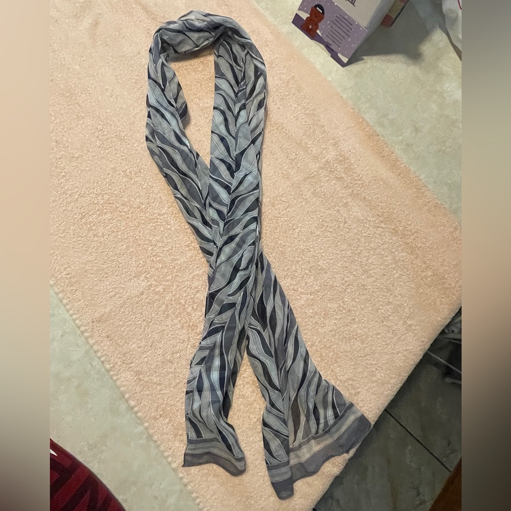 Michael Kors Patterned Scarf